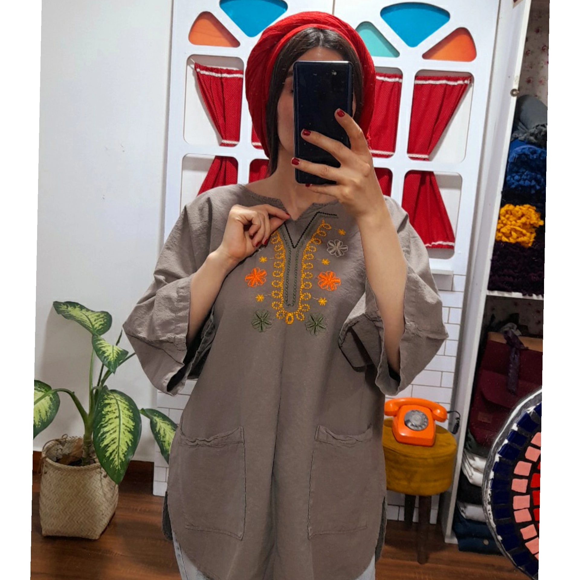 مانتو گلدوزی ارکیده ( رنگ نسکافه ای)