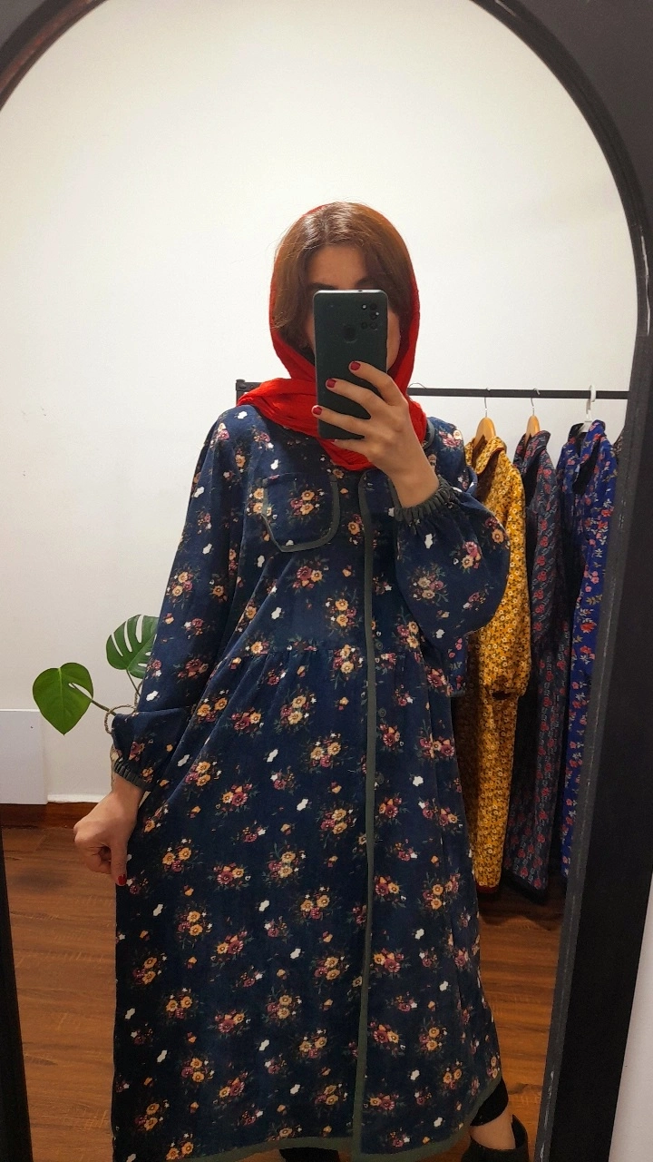 پیراهن مخمل کبریتی شهرزاد( رنگ  سرمه ای طرح ۱)