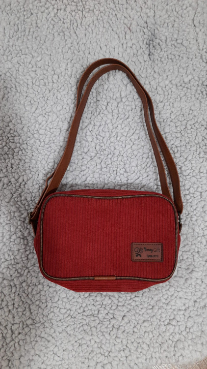 کیف دوشی مخمل رعنا(زرشکی)