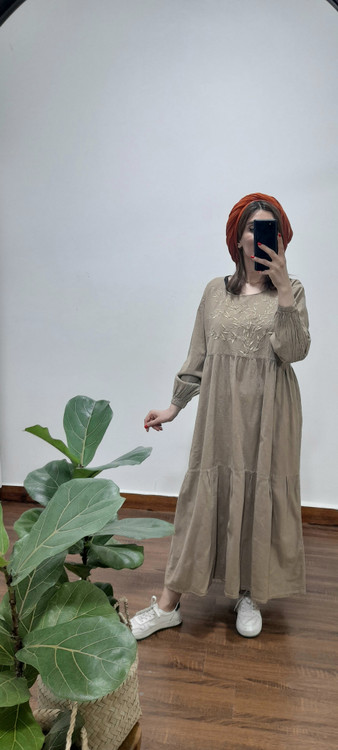 پیراهن برگ،( رنگ نسکافه ای)