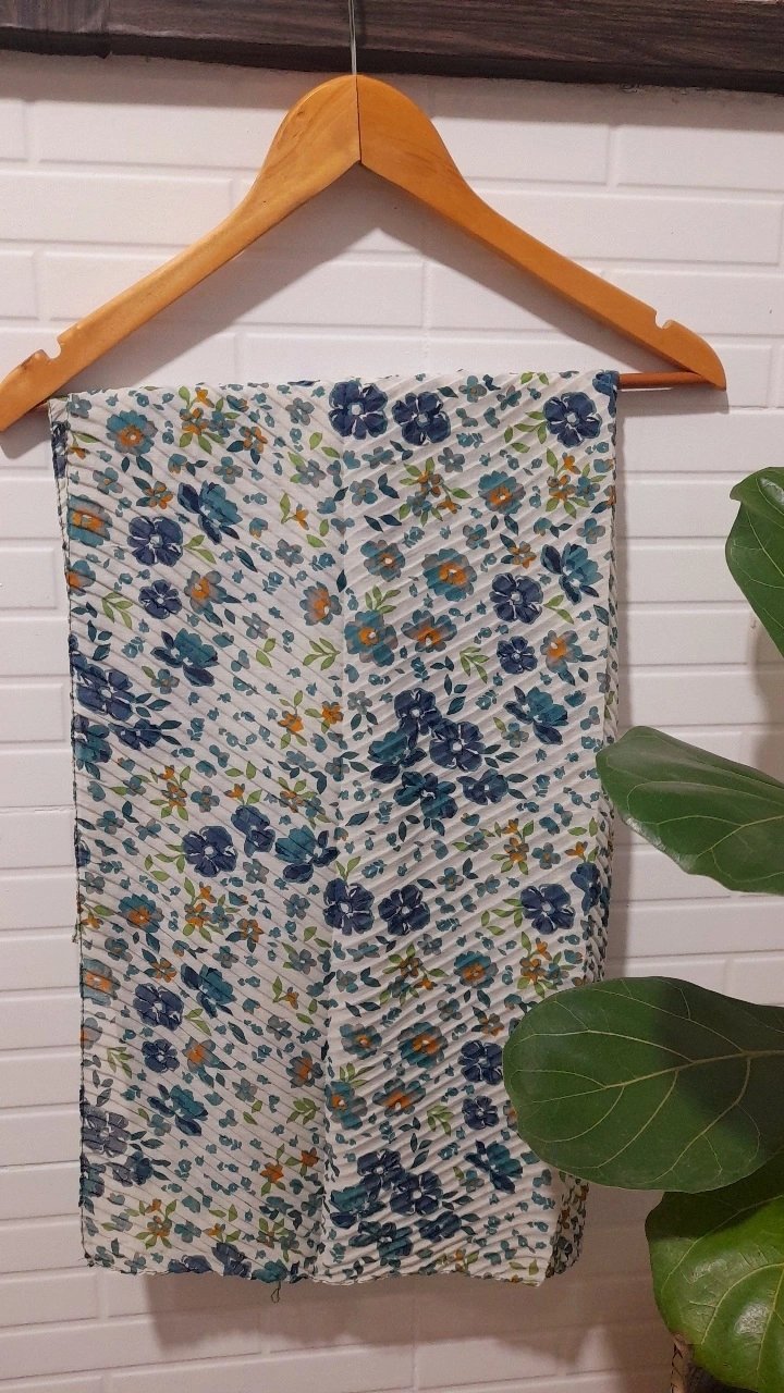 شال گل گلی بهار( سفید )